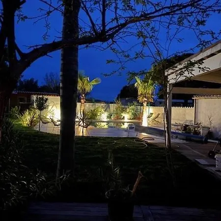 Vila House With Pool, Access By Private Road Le Grau-dʼAgde