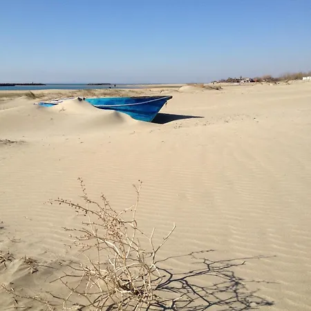 House With Pool, Access By Private Road וילה Le Grau-dʼAgde