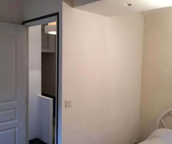 House With Pool, Access By Private Road * Le Grau-dʼAgde