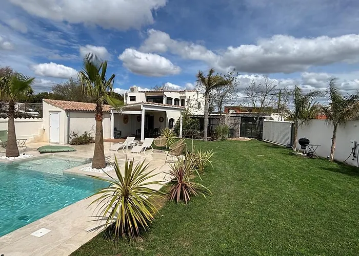 House With Pool, Access By Private Road * Le Grau-dʼAgde