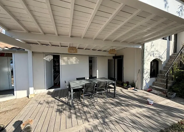 Villa House With Pool, Access By Private Road Le Grau-dʼAgde