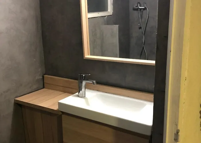 House With Pool, Access By Private Road * Le Grau-dʼAgde